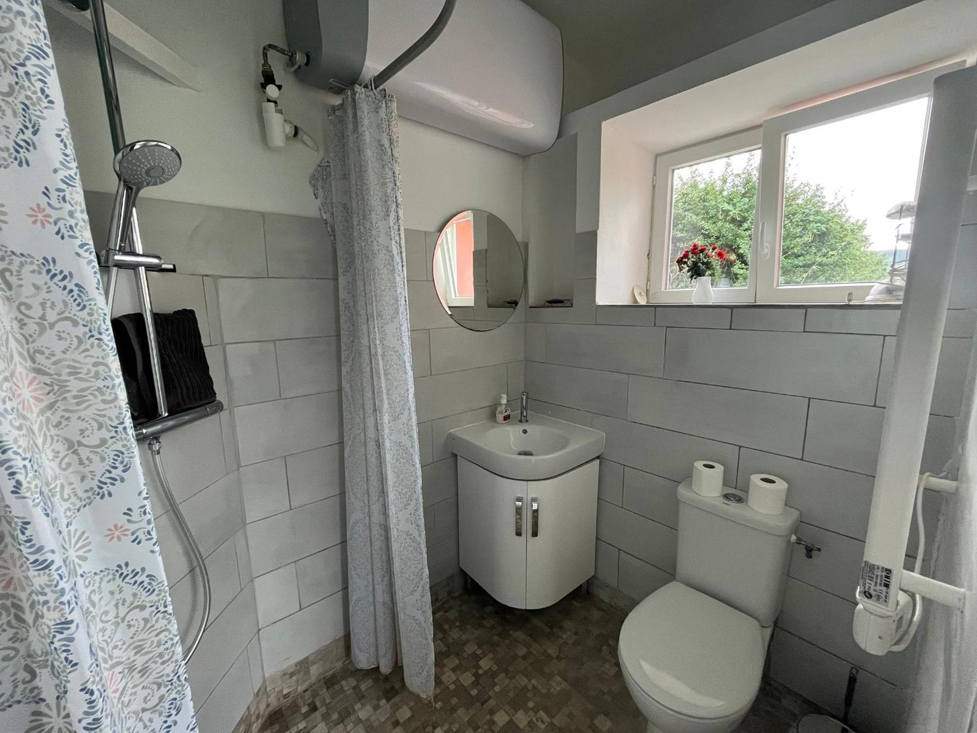 Maison Independante Pour 2 Tout Inclus Tiny House For 2 All Included Teilhet  Ngoại thất bức ảnh